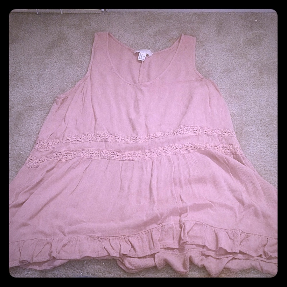 Pink Flowing Tank